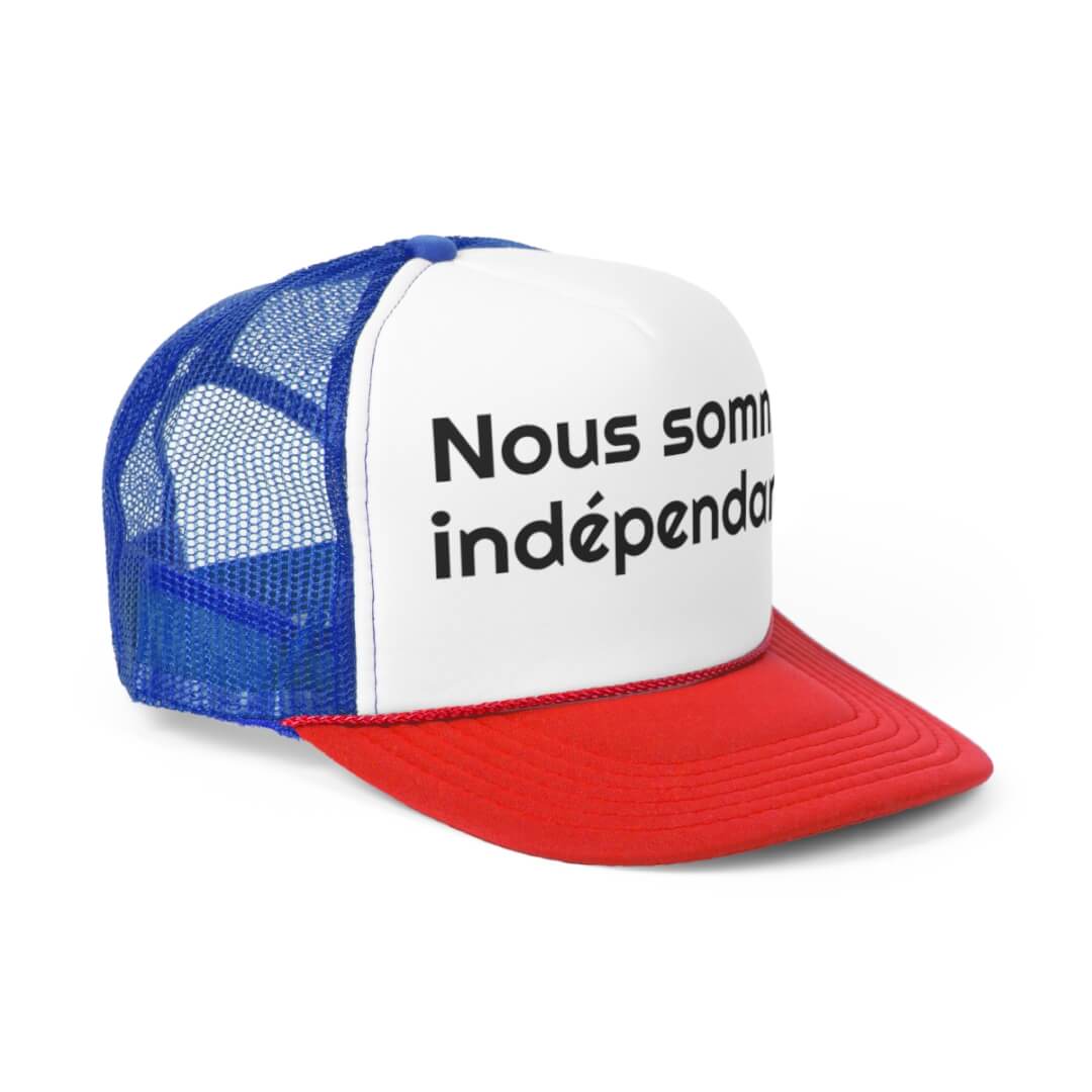 Stand out at Cannes with the Cannes Indie Trucker Hat, featuring a blue mesh back, red brim, and white front panel with Nous sommes indépendants in French.